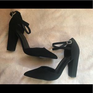 Forever 21 Block Heels 7.5 Black Ankle Strap